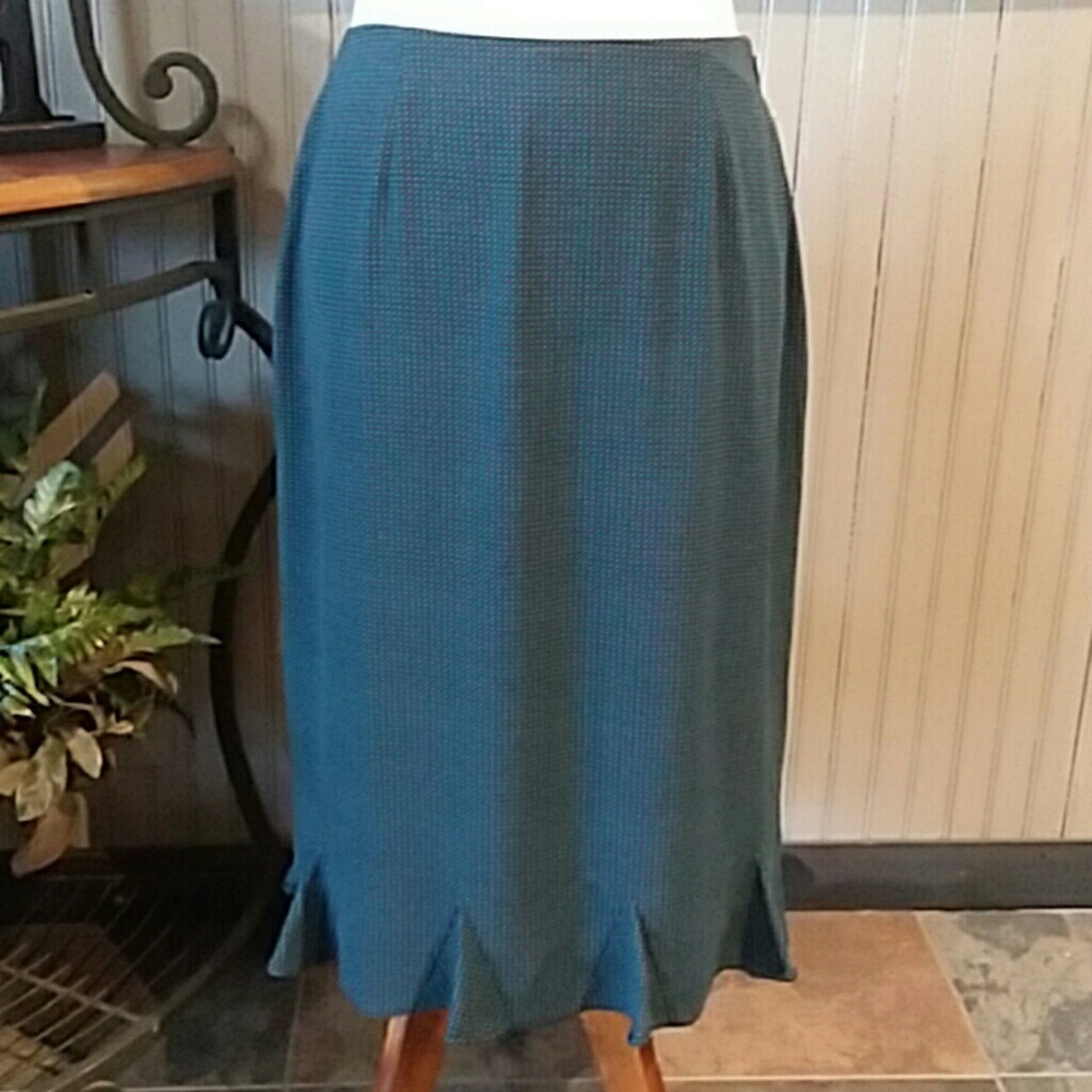 💕HAROLD'S* SKIRT